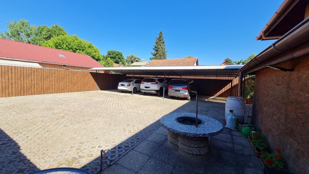 ADA Apartmanház Hajduszoboszlo Ngoại thất bức ảnh