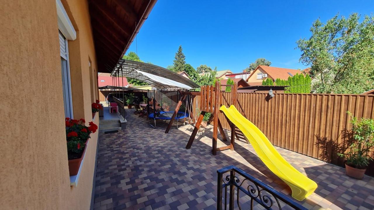 ADA Apartmanház Hajduszoboszlo Ngoại thất bức ảnh
