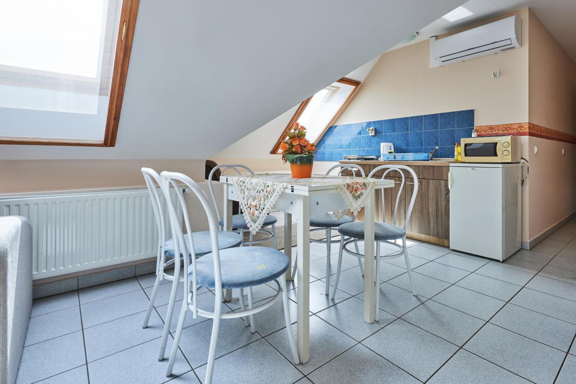 ADA Apartmanház Hajduszoboszlo Ngoại thất bức ảnh