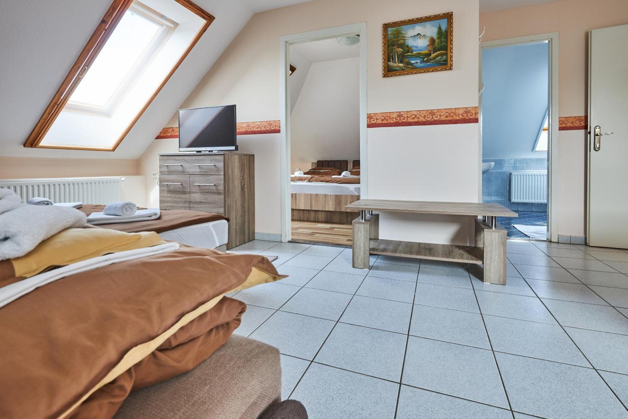 ADA Apartmanház Hajduszoboszlo Ngoại thất bức ảnh