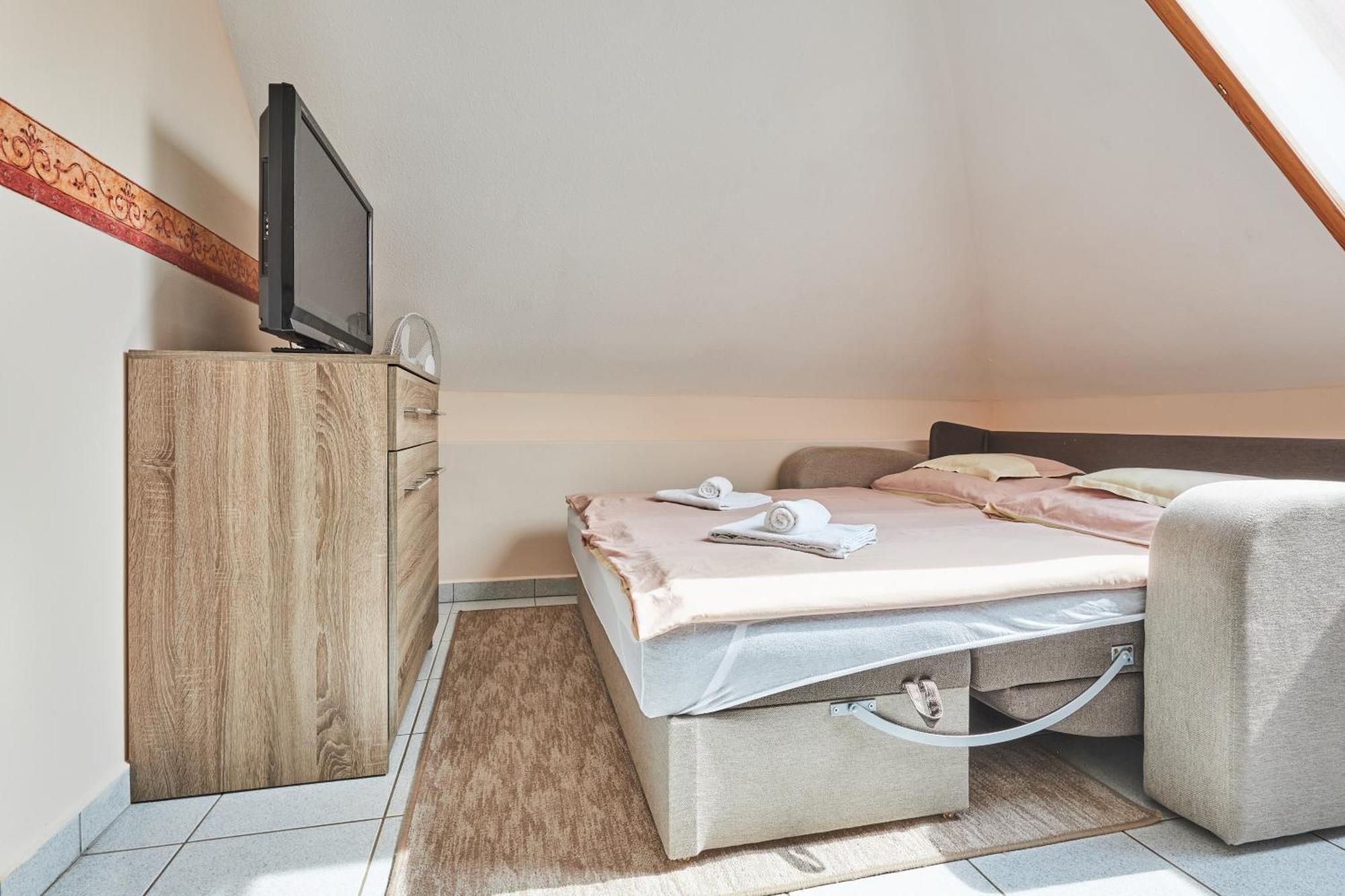 ADA Apartmanház Hajduszoboszlo Ngoại thất bức ảnh